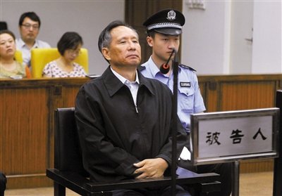 9月10日，北京市第二中級人民法院，張曙光在庭審中。