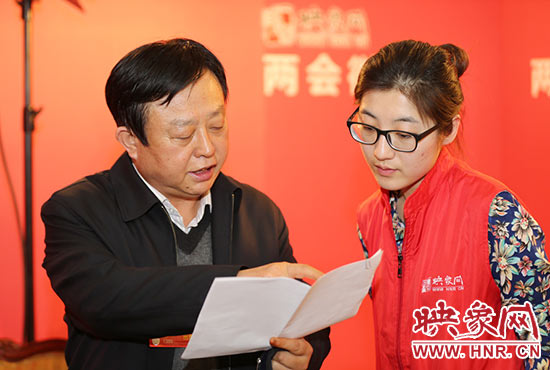 全國人大代表喬彬接受映象網(wǎng)采訪。