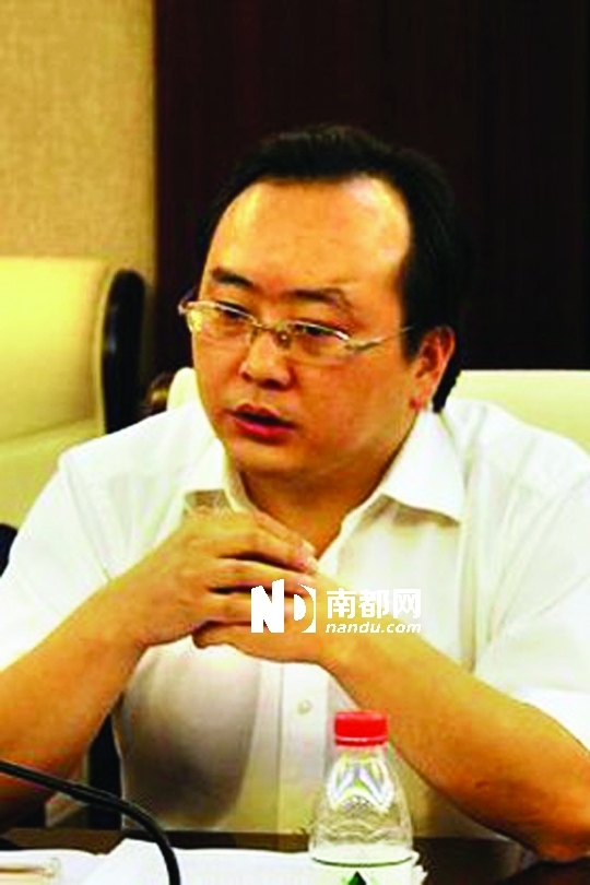 恩施州中級(jí)人民法院辦公室主任劉國(guó)峰。 圖片來(lái)源：騰訊