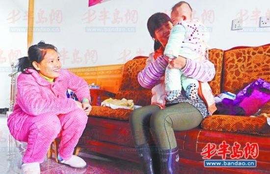一位嫁給村民的外籍女孩認(rèn)為她們的主要作用其實是生孩子。