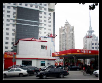 2013年12月20日，央視網(wǎng)記者來(lái)到中石油尚志銷售分公司調(diào)查，但對(duì)方拒絕了采訪要求。