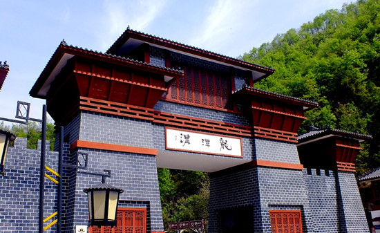 母親節(jié)，帶上爸媽去撒歡吧?。? uploadpic=