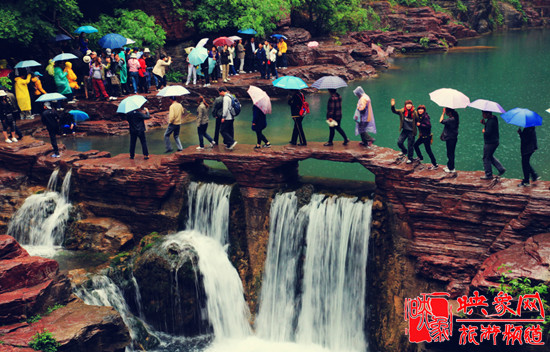 中秋小長(zhǎng)假 云臺(tái)山迎來小高峰