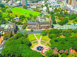 　　悉尼海德公園。