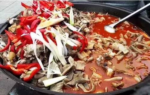 新疆奇葩”黑暗料理“ 你吃過嘛？
