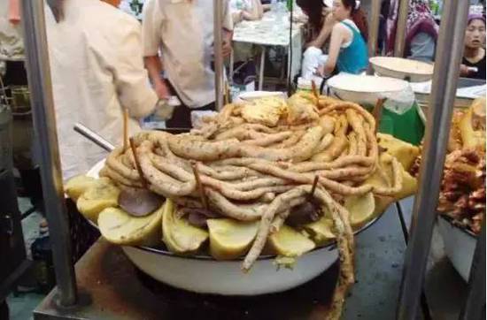新疆奇葩”黑暗料理“ 你吃過嘛？