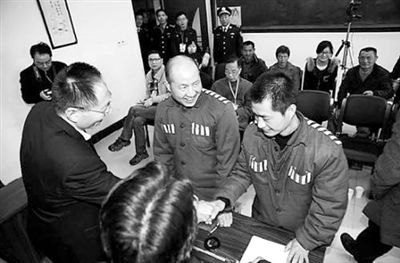 3月26日，浙江高院依法對(duì)張輝、張高平強(qiáng)奸再審案公開宣判，撤銷原審判決，宣告張輝、張高平無罪。2004年，他們被法院認(rèn)定犯強(qiáng)奸罪判處重刑。