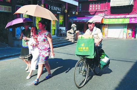 午后兩三點(diǎn)臭氧污染最嚴(yán)重，市民盡量避免戶外活動(dòng)。