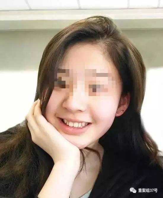 17歲高中男生教室里掐死女同學(xué)，被訴故意殺人和強奸