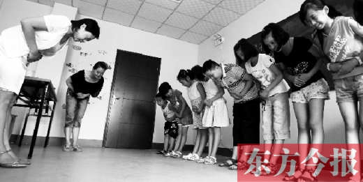 想教國(guó)學(xué)得先考國(guó)學(xué)教師資格證？