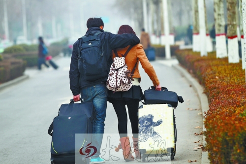 迫不及待地渴盼開學、想念學校，很大程度是因為身邊又有了你的身影相伴。