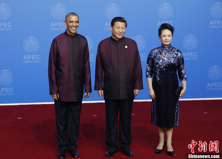 圖為習(xí)近平夫婦歡迎美國(guó)總統(tǒng)奧巴馬。中新社發(fā) 杜洋 攝