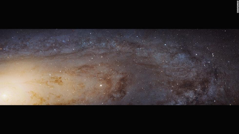 離銀河系較近的仙女座星系可以在晴朗的黑夜被肉眼觀測到。