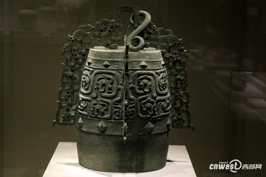 天水出土的青銅重器秦子镈。