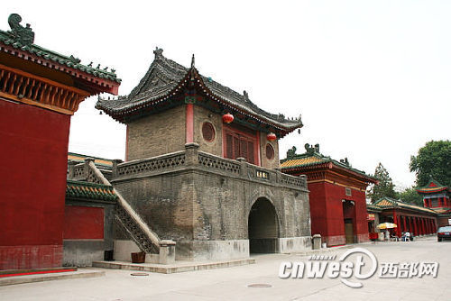 三位印度高僧曾于開(kāi)元年間在大興善寺譯經(jīng)宏法,其中善無(wú)畏更是被唐玄宗尊為國(guó)師。